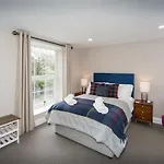 Darlington Arms By The Airport - Free Parking - Bar & Food Mini-hôtel