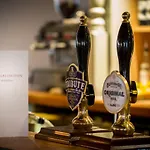 Darlington Arms By The Airport - Free Parking - Bar & Food Mini-hôtel 4*