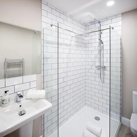 Estalagem Darlington Arms By The Airport Redhill (Somerset)