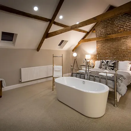 Darlington Arms By The Airport Redhill (Somerset)